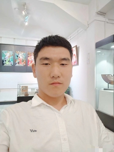 自律人生的第一张照片--洛阳残疾人相亲网